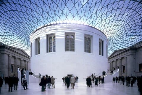 Visita guiada por el Museo Británico de Artefactos e Historia