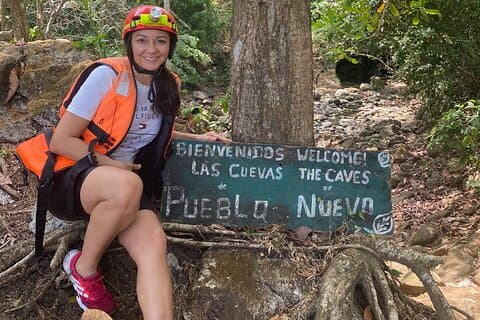 Panama Adventure: Bayano Caves and Kayaking in Rio Tigre k