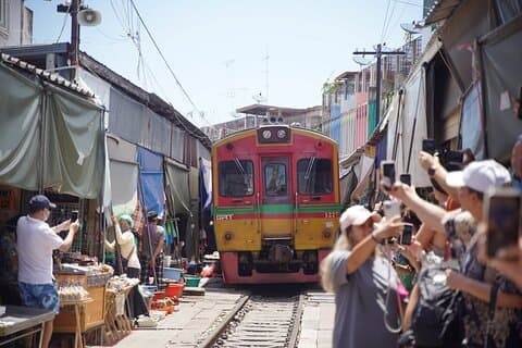 Bangkok: Damnoen Saduak et Maeklong Railway Market Visite japonaise
