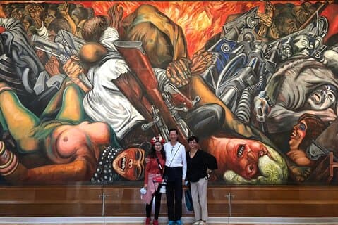 メキシコ壁画の歴史と進化を知る