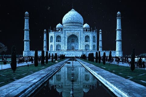 Visit to Taj Mahal under Moon Light - Special Night Tour