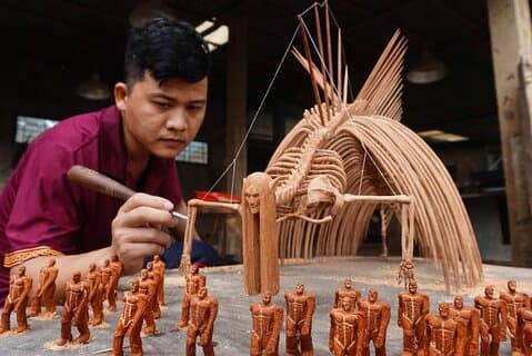 Hoi An Experience 3 heures de cours de sculpture sur bois avec un artiste local