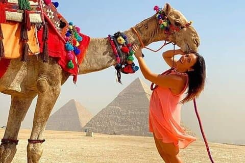 2-daagse inclusieve piramides en stadstour met 2 Cairo-avonden