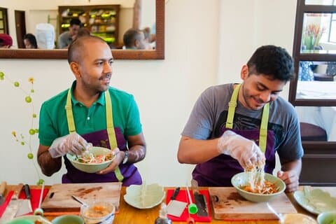 Cours de cuisine d'exploration avec visite du marché de Ben Thanh