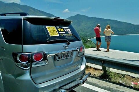 From Hoi An/Da Nang: Private Car to Hue City via Hai Van Pass