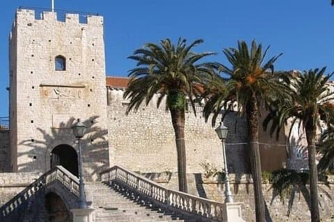 Privétour van een hele dag naar Korcula en Peljesac met pick-up