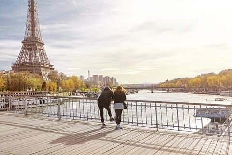 4 timmars delad rundvandring i Paris med Local Guide + Ebook