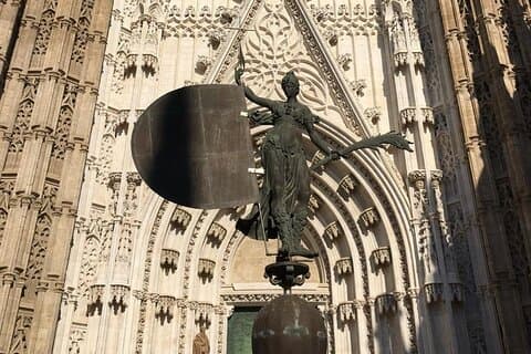 Private tour of Seville Cathedral and Giralda