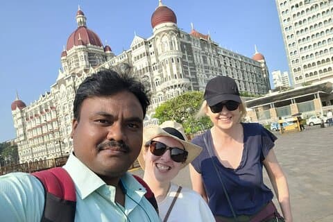 Mumbai naar Ahmedabad West-India Overland Tour