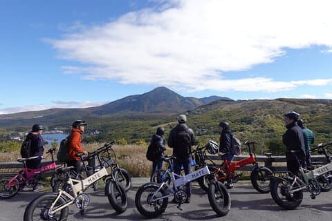 Begeleide e-biketour door Kirigamine