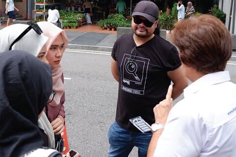 QUEST KL Scavenger Hunt - ¡Explora la ciudad de KL con tus sentidos!