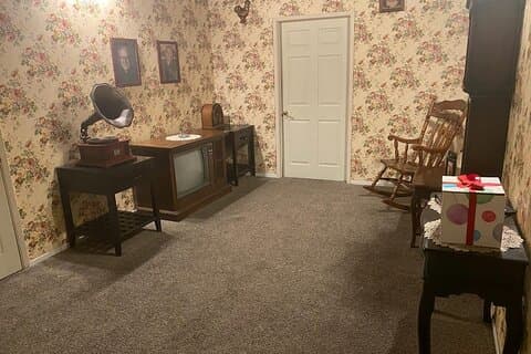 Oma's verrassing privé-escape room in Californië