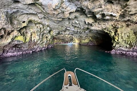 Visite privée à Polignano pour découvrir les grottes avec apéritif