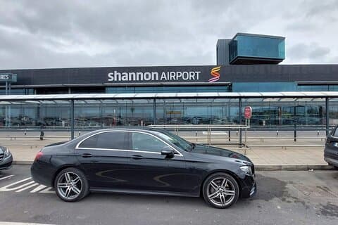 Shannon flyplass til Mount Falcon Estate Private Car Service