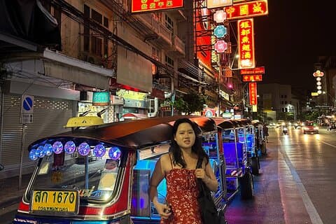Bangkok : Sunset Food tur af Tuk Tuk båd med stor Buddha udsigt