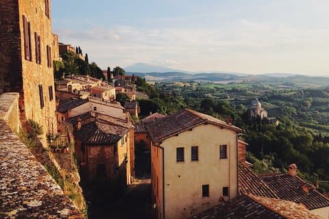 Valdorcia: cenários de Montalcino e Montepulciano no mundo