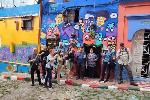 Alternative tour of Bogotá: gastronomic and cultural