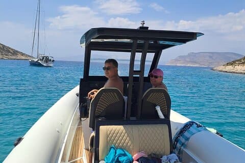 Croisière privée en yacht à moteur à Koufonissia depuis Paros