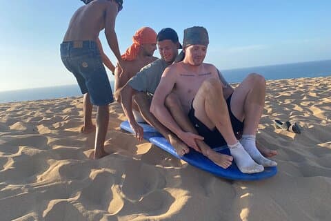 Esperienza di surf sulla sabbia ad Agadir o Taghazout