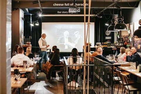 Ost- og vinsmagning i Amsterdam