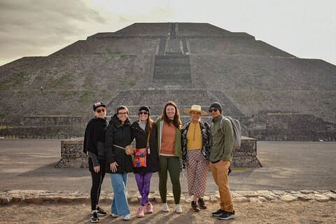 Teotihuacan pyramids morning or afternoon without tourist traps