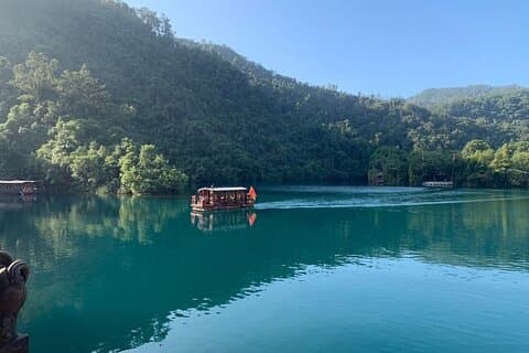Excursion privée d'une journée à la montagne Dinghu à Zhaoqing depuis Guangzhou