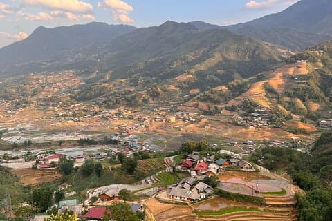 3 - Day Sapa Adventure : Vandringsterrasser och byar med bergsstammar