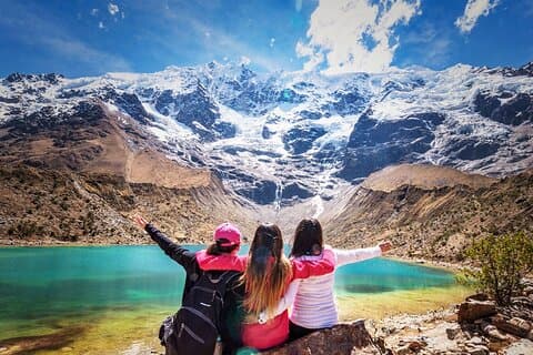 Humantay Lake, Machu Picchu mit dem Zug und Rainbow Mountain 3 Tage in Cusco