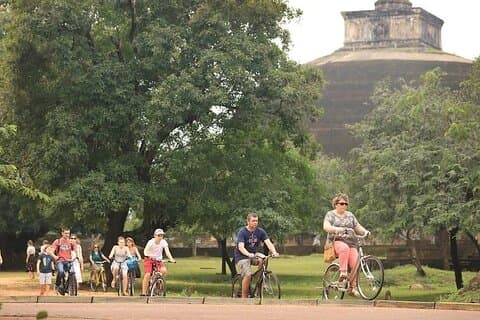 Polonnaruwa oude stadsfietstocht vanuit Sigiriya of Dambulla