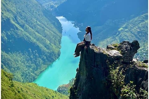 Ha Giang Loop 2D/1N Private Room + Free Dorm Hotel 1N before tour