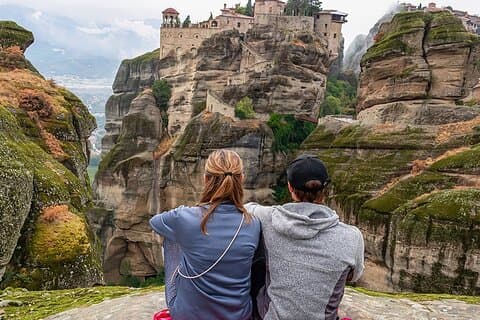 Ganztägiger Ausflug nach Meteora mit Reiseleiter im Luxusbus ab Athen