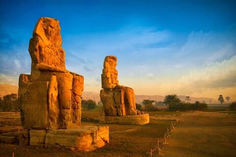 Explore Luxor Valley of Queens in a full-day trip from Hurghada