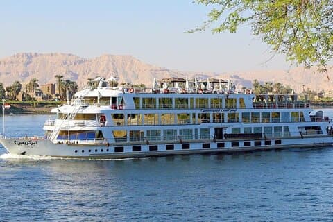 4-daagse Nijlcruise van Aswan naar Luxor met heteluchtballon