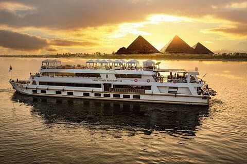 Crucero de 4 días por Asuán y Luxor por el Nilo y Abu Simbel desde El Cairo