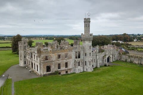 Private Tour by Castles from Edinburgh
