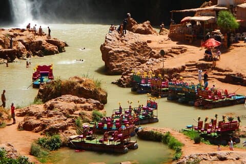 Marrakech till Ouzoud, Heldagstur i naturen med båtöverfart