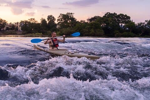 GUILIN:kayaking adventure with local guide