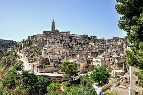 Visite privée d'Amalfi à Matera et retour avec chauffeur local