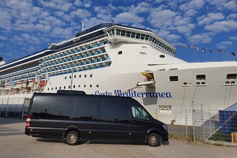 Taxi minibus Traslado puerto de cruceros Amsterdam al hotel en Amsterdam