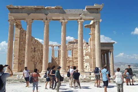 Atenas: visita guiada a la Acrópolis y entradas al Partenón incluidas