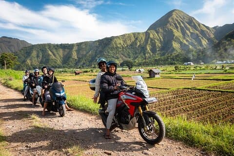 4 dagars Lombok Loop motorcykel äventyr