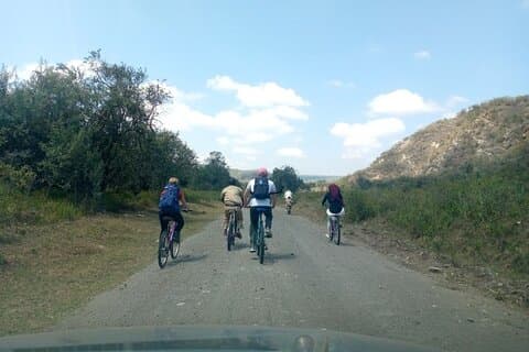 Tour guiado en bicicleta por Hells Gate y el lago Naivasha desde Nairobi