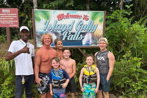 Bluehole Secret Falls & ATV Experience-tur från Montego Bay