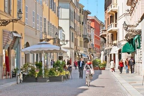 A Self-Guided Tour of Parma's Tasty Food Traditions