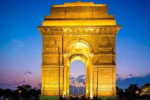Guidet natvandring i New Delhi - Udforsk det bedste natteliv med en lokal