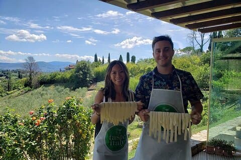 Florencia : Clase de Cocina Privada en Toscana con Tour por el Mercado Local