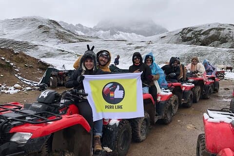 L'avventura di ATV in Rainbow Mountain ^ Tutto incluso ^