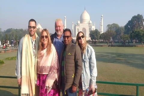 Früher Morgen Taj Mahal Sunrise Tour von Delhi