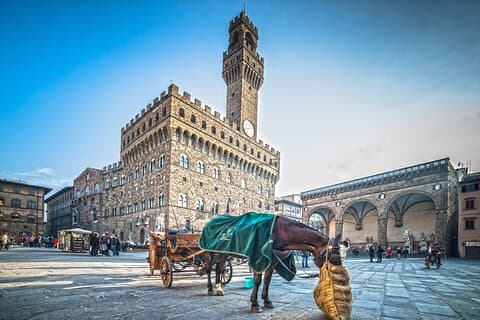 Tour privato a piedi essenziale di Firenze con una guida locale esperta