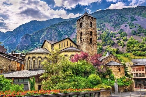 Privat vandretur i Andorra med lokal guide og overførsel